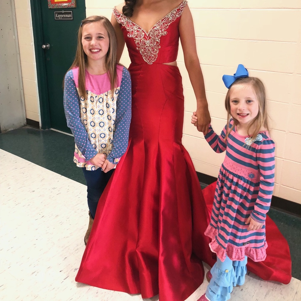 Beauty review dress